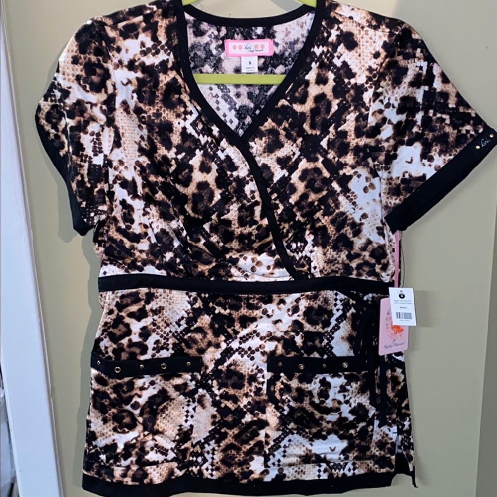 Koi Scrub Top, NWT